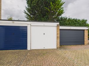 Photo 16- click for photo gallery